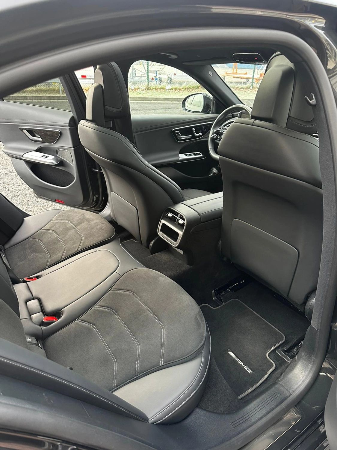 LIMOUSINENSERVICE TAUNUS - Premium Chauffeurservice - Autoinnenausstattung